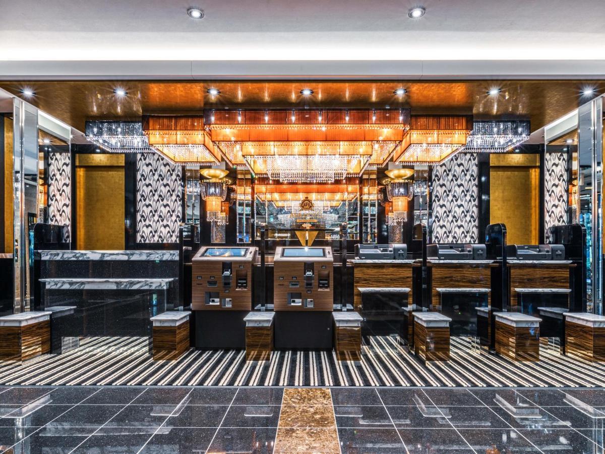 Apa Hotel Shin Osaka Ekimae Exterior foto